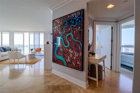 Condo in Miami Beach, Florida, 3 bedrooms  № 1867720