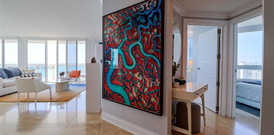 Condo à Miami Beach, Floride, 3 chambres  № 1867720