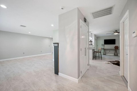 Villa ou maison à vendre à Lakeland, Floride: 3 chambres, 148.74 m2 № 1894759 - photo 5