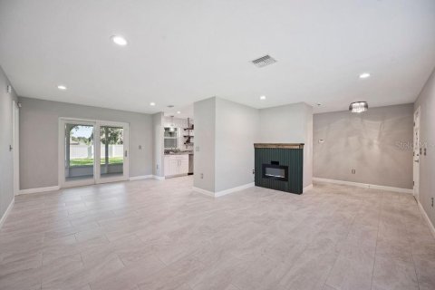Villa ou maison à vendre à Lakeland, Floride: 3 chambres, 148.74 m2 № 1894759 - photo 10