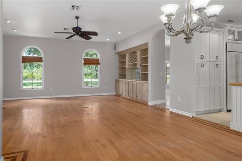 Casa en venta en Weeki Wachee, Florida, 4 dormitorios, 337.89 m2 № 1804004 - foto 22