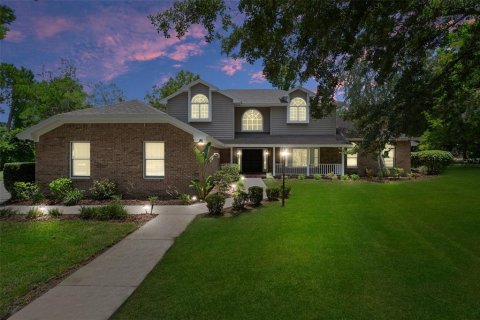 Casa en venta en Weeki Wachee, Florida, 4 dormitorios, 337.89 m2 № 1804004 - foto 2