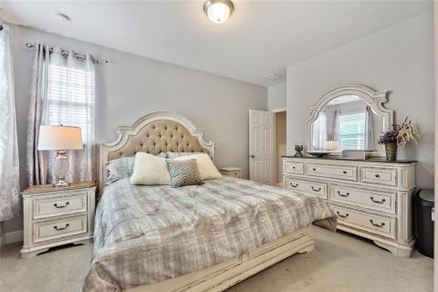 House in Windermere, Florida 5 bedrooms, 346.06 sq.m. № 2237763 - photo 23