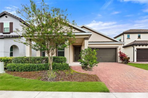 House in Windermere, Florida 5 bedrooms, 346.06 sq.m. № 2237763 - photo 2