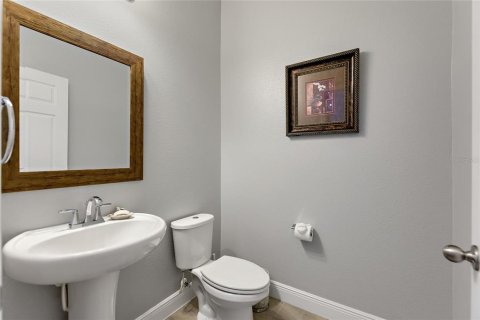 House in Windermere, Florida 5 bedrooms, 346.06 sq.m. № 2237763 - photo 5