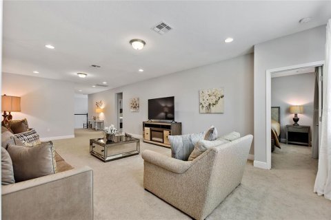House in Windermere, Florida 5 bedrooms, 346.06 sq.m. № 2237763 - photo 28