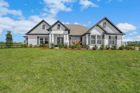 House in Fruitland Park, Florida 4 bedrooms, 305.83 sq.m. № 2277106