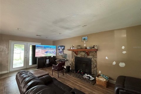 House in New Port Richey, Florida 3 bedrooms, 122.63 sq.m. № 1825006 - photo 9