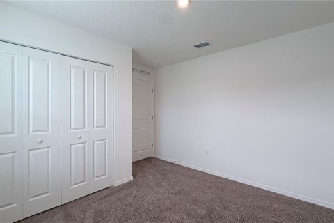 Villa ou maison à vendre à Kissimmee, Floride: 5 chambres, 211.91 m2 № 2412706 - photo 19