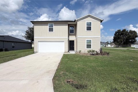 Villa ou maison à Kissimmee, Floride 5 chambres, 211.91 m2 № 2412706