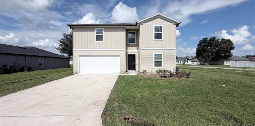 Villa ou maison à Kissimmee, Floride 5 chambres, 211.91 m2 № 2412706