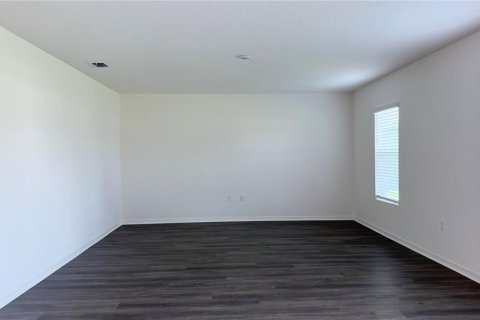 Villa ou maison à vendre à Kissimmee, Floride: 5 chambres, 211.91 m2 № 2412706 - photo 12