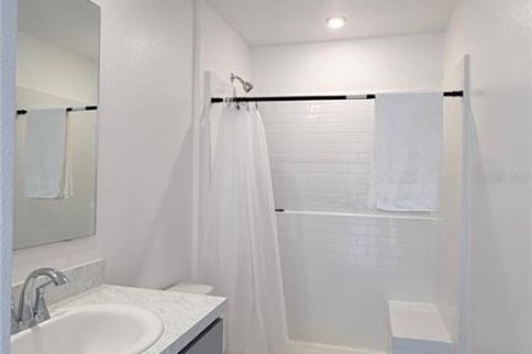 Villa ou maison à vendre à Kissimmee, Floride: 5 chambres, 211.91 m2 № 2412706 - photo 27