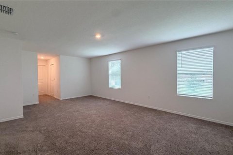 Villa ou maison à vendre à Kissimmee, Floride: 5 chambres, 211.91 m2 № 2412706 - photo 18