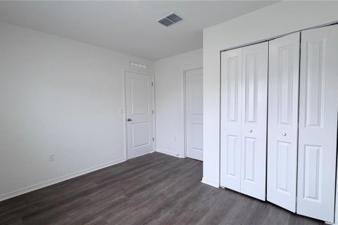 Villa ou maison à vendre à Kissimmee, Floride: 5 chambres, 211.91 m2 № 2412706 - photo 13