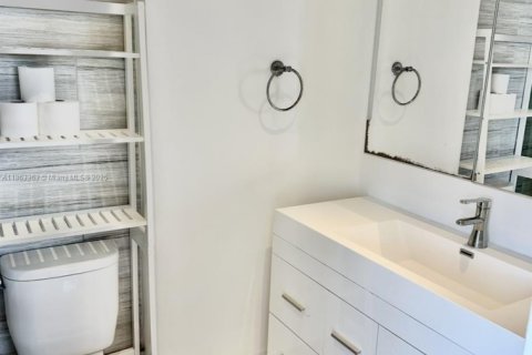 Appartement à louer à Miami Beach, Floride: 1 chambre, 64.66 m2 № 1891357 - photo 14