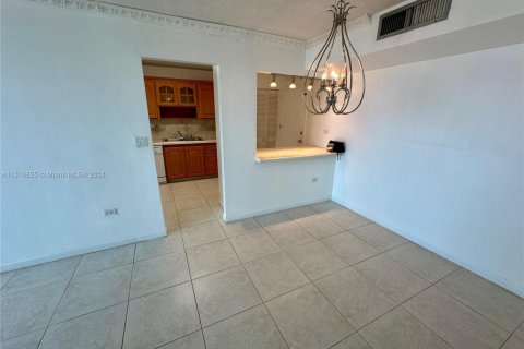 Copropriété à vendre à Miami Beach, Floride: 1 chambre, 93.83 m2 № 1937911 - photo 8