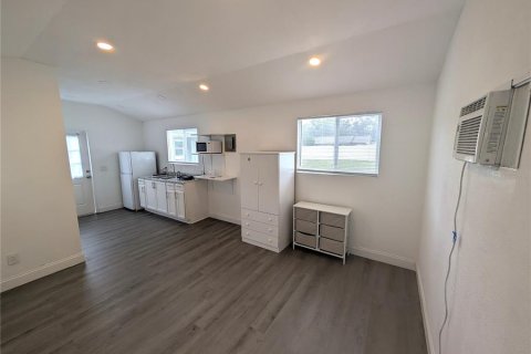 Appartement à louer à Tampa, Floride: 1 chambre, 24.53 m2 № 1909394 - photo 5