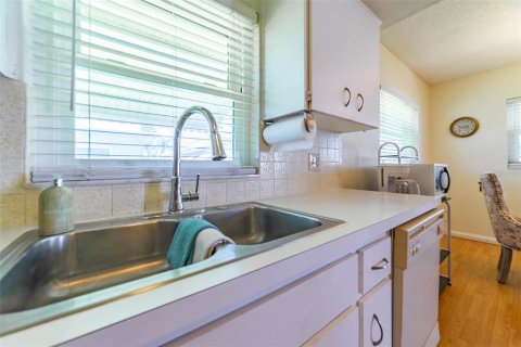 Condominio en venta en Pinellas Park, Florida, 2 dormitorios, 133.78 m2 № 1581975 - foto 20