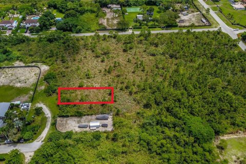 Propiedad comercial en venta en Miami, Florida № 1953953 - foto 10