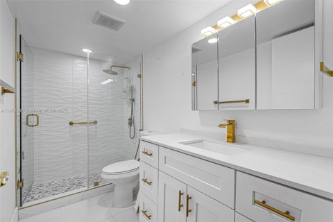 Copropriété à vendre à Miami, Floride: 2 chambres, 78.04 m2 № 1920577 - photo 23