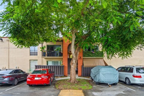 Copropriété à vendre à Miami, Floride: 2 chambres, 78.04 m2 № 1920577 - photo 3