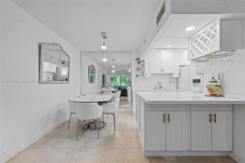 Copropriété à vendre à Miami, Floride: 2 chambres, 78.04 m2 № 1920577 - photo 15