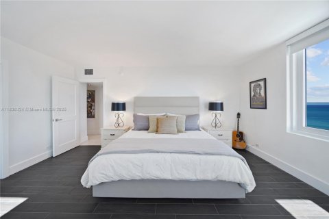 Condominio en alquiler en Miami Beach, Florida, 2 dormitorios, 137.5 m2 № 1888826 - foto 21