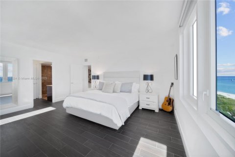 Condominio en alquiler en Miami Beach, Florida, 2 dormitorios, 137.5 m2 № 1888826 - foto 22