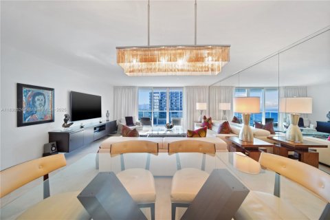 Condominio en alquiler en Miami Beach, Florida, 2 dormitorios, 137.5 m2 № 1888826 - foto 6