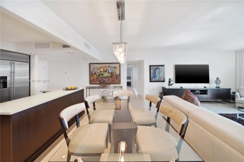 Condominio en alquiler en Miami Beach, Florida, 2 dormitorios, 137.5 m2 № 1888826 - foto 5
