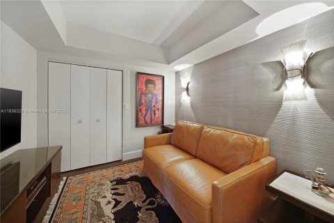 Condominio en alquiler en Miami Beach, Florida, 2 dormitorios, 137.5 m2 № 1888826 - foto 18