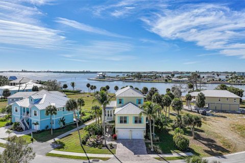 Casa en venta en Englewood, Florida, 3 dormitorios, 293.2 m2 № 2211706 - foto 4