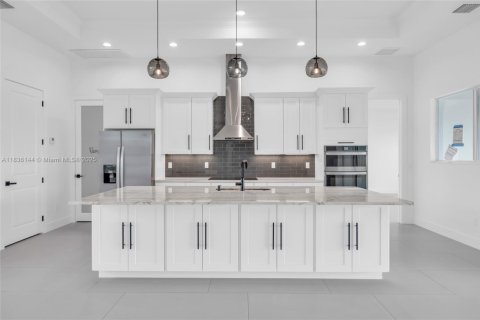 Villa ou maison à vendre à Port St. Lucie, Floride: 4 chambres, 192.4 m2 № 1962743 - photo 10