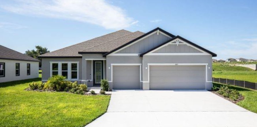 House in Plant City, Florida 4 bedrooms, 229.56 sq.m. № 2224977