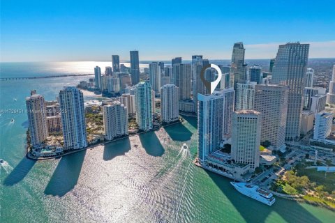 Copropriété à vendre à Miami, Floride: 3 chambres, 131.55 m2 № 1478426 - photo 2