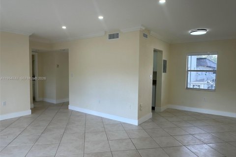 Снять в аренду кондоминиум в Майами, Флорида 1 спальня, 65.87м2, № 2026320 - фото 15