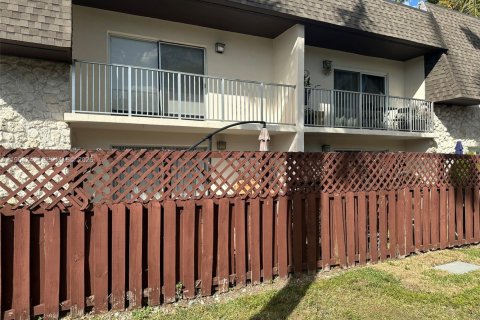 Снять в аренду кондоминиум в Майами, Флорида 1 спальня, 65.87м2, № 2026320 - фото 6