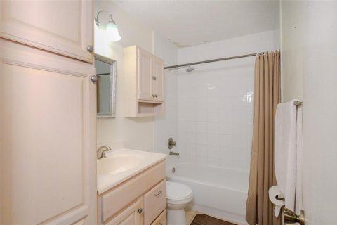Villa ou maison à vendre à Lutz, Floride: 4 chambres, 185.99 m2 № 1205267 - photo 15