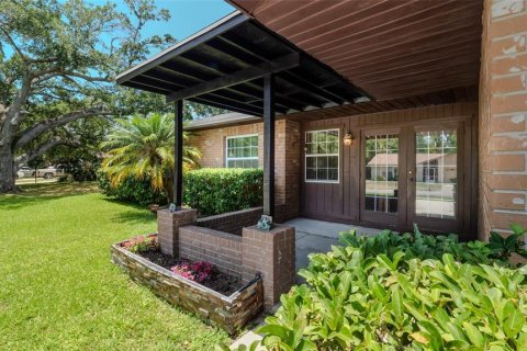 Villa ou maison à vendre à Lutz, Floride: 4 chambres, 185.99 m2 № 1205267 - photo 10