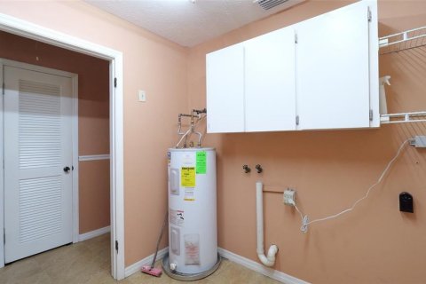 Villa ou maison à vendre à Lutz, Floride: 4 chambres, 185.99 m2 № 1205267 - photo 18
