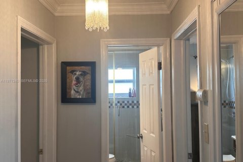 Villa ou maison à vendre à Tamarac, Floride: 2 chambres, 98.66 m2 № 2032366 - photo 9