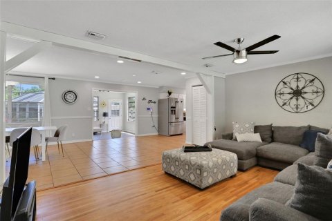 House in Daytona Beach, Florida 3 bedrooms, 148.46 sq.m. № 1621902 - photo 4