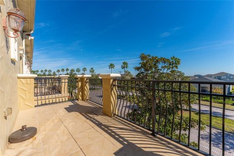 Townhouse in Davenport, Florida 4 bedrooms, 182.83 sq.m. № 2110645 - photo 18