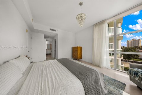 Condo in Aventura, Florida, 2 bedrooms № 2155034 - photo 8