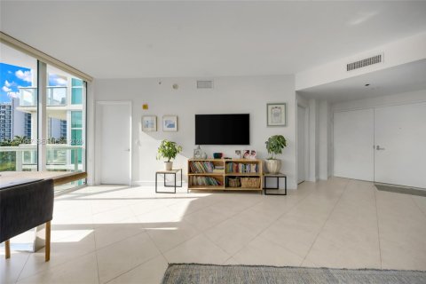 Condo in Aventura, Florida, 2 bedrooms № 2155034 - photo 13