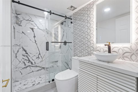 Condo in Cutler Bay, Florida, 2 bedrooms  № 1964749 - photo 28