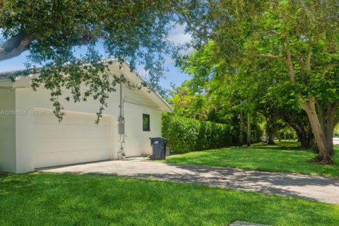 Casa en venta en Pinecrest, Florida, 4 dormitorios, 258.27 m2 № 2433866 - foto 29