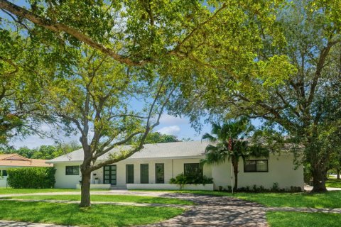Casa en venta en Pinecrest, Florida, 4 dormitorios, 258.27 m2 № 2433866 - foto 3