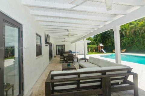 Casa en venta en Pinecrest, Florida, 4 dormitorios, 258.27 m2 № 2433866 - foto 22